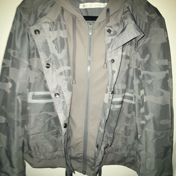 BLANC NOIR | Women’s XL | Gray Camo | Jacket | Athletic | Casual - Picture 4 of 15